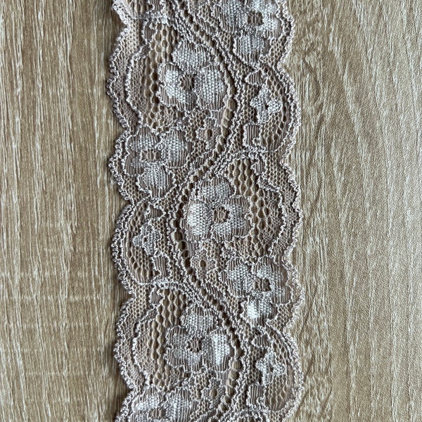 The Best Place For Lace - Beige Two Tone, Dainty Flower Design Lightly Raised Stretched Lace Trim 2.25/6cm