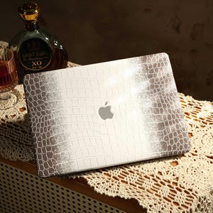 Gradient Leather MacBook Case for MacBook Air 13 15&quot; Pro 13 14 15 16&quot;, MacBook Case, Protective Cover for MacBook A3113/A2337/A2681