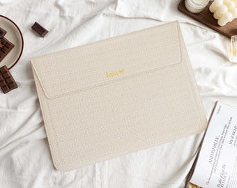Beige weven gepersonaliseerde lederen laptoptas, aangepaste naam lederen hoes, 13-inch 15-inch hoesje voor MacBook-hoes, cadeaus voor haar