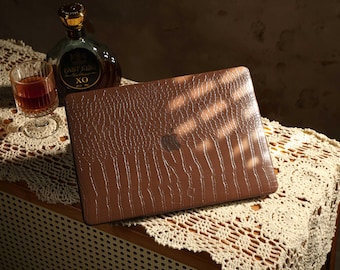 Brown Crocodile Pattern MacBook Case for MacBook Air 13 15" Pro 13 14 15 16", MacBook Case, Protective Cover for MacBook A3113/A2337/A2681