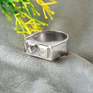 Rainbow Moonstone Ring, Sterling Silver Moonstone Ring, Blue Fire Moonstone Ring, Moonstone Ring for Anniversary, Moonstone Jewelry for Gift
