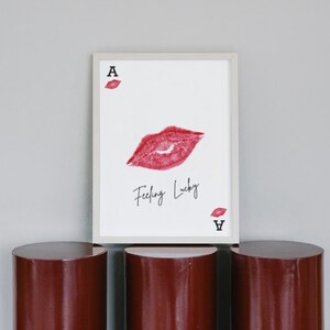 impression d'art vintage Kiss Lips As de coeur | Affiche tendance pour cartes à jouer, décoration d'intérieur moderne, milieu de siècle, pour bar, cuisine, chambre, cadeau