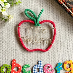 Personalised Teacher Gift, Teacher Gift, Apple Teacher Gift, Knitted Wire Art, Wire Wall Art, Custom Teacher Gift, Teacher Name Gift
