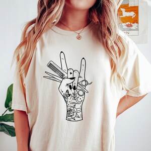 Hair Stylist Tshirt,Hair Stylist Sweatshirt, Licensed Hairapist,Gift For Hairdresser,Beautican Sweatshirt,Hair Dresser Shirt,Unisex Boho Tee