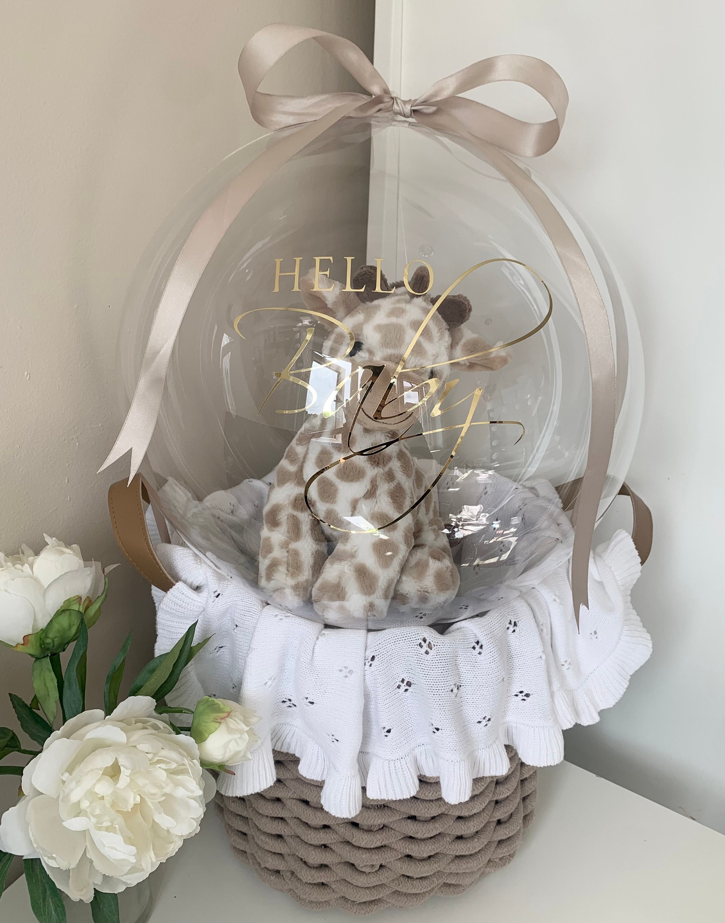 New Baby Balloon Gift Giraffe in Balloon Personalised Gift Filled