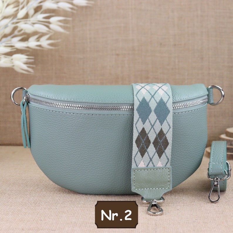 Bauchtasche Leder Frauen mit Gemusterte Riemen, Leder Umhängetasche, Mintfarbe Cross Bag mit breitem Riemen, Alltagstasche, Geschenk für sie Mint Nr.2