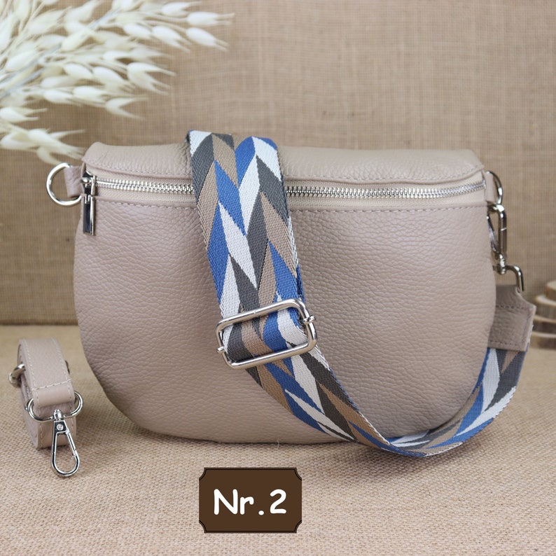 Beige leather fanny pack for women with 2 straps and silver zipper, leather shoulder bag, crossbody bag with patterned straps Beige Nr.2