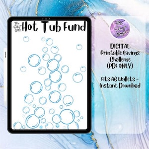 Könnte beinhalten: Ein digitaler druckbarer Spar-Challenge-Tracker mit einem Whirlpool-Thema. Der Tracker zeigt ein Design mit blauen Blasen auf weißem Hintergrund. Der Text "Hot Tub Fund" befindet sich oben auf dem Tracker. Der Text "DIGITAL Printable Savings Challenge (PDF ONLY)" befindet sich auf der rechten Seite des Trackers. Der Text "Fits A6 Wallets - Instant Download" befindet sich ebenfalls auf der rechten Seite des Trackers.