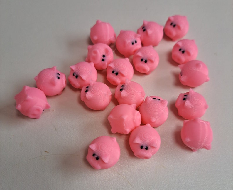 100 mini pigs image 3