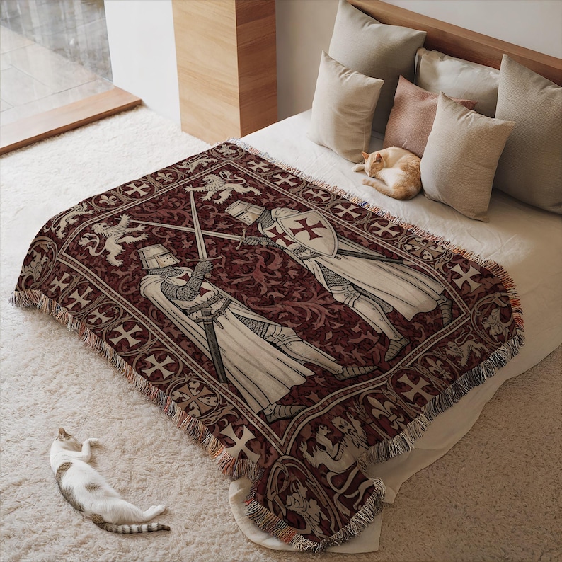 Medieval Knights Tapestry Blanket for Home Decor, Unique Historical Art Throw Blanket, Renaissance Style Bedspread