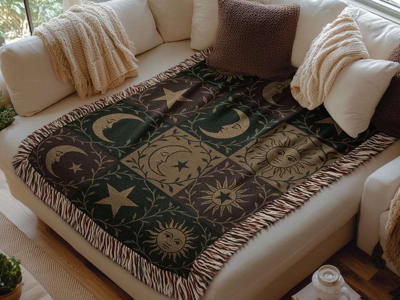 Moon and Sun Tapestry Throw Blanket, Bohemian Couch Blanket, Star Design Decorative Blanket, Celestial Woven Blanket for Couch