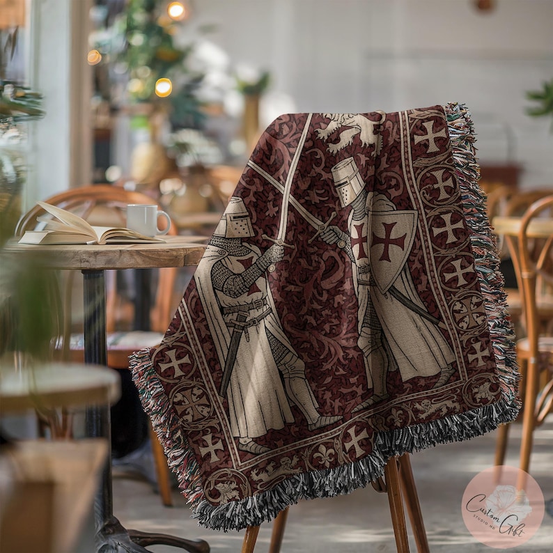 Medieval Knight Tapestry Throw Blanket, Crusader Knight Blanket, Renaissance Decor, Knight Battles Couch Throw, Gift for Knight Lovers