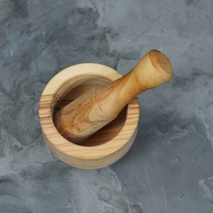 Mortar and Pestle Olive Wood, Rustic Wooden Mortar and Pestle, Wood Kitchen Utensil, Engraved Wooden Mortar and Pestle,