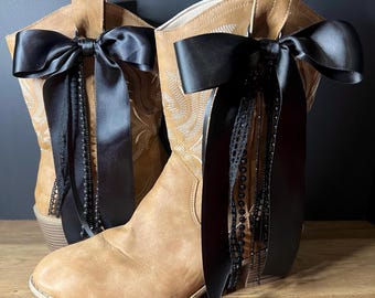 Black Pearl Rhinestone Trendy Boot Bows