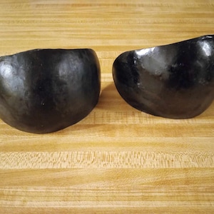 Pair of elbow/ knee cops for for Harnischfechten, HEMA, SCA, LARP. By Lodestone Ironworks