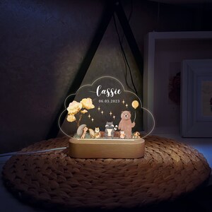 Veilleuse avec nom personnalisé Cadeau personnalisé pour bébé veilleuse bébé cadeau lampe de chevet chambre fille garçon Ours, raton laveur, écureuil image 4