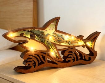 Lampe 3D personnalisée en bois avec requin, Requin en bois, Amateur d'animaux marins, Cadeau d'anniversaire personnalisé pour enfants, Décoration de bureau d'intérieur, Lampe en bois