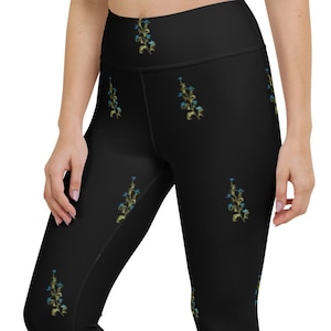 Yoga capri leggings blue flowers yoga capris, capri pants, yoga pants, yoga wear, workout pants, capri leggings, cropped pants, yoga tights