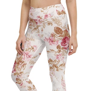 Vintage floral yoga capri leggings, yoga pants, floral capris, flower pants, capri leggings, cropped pants, yoga tights, floral tights