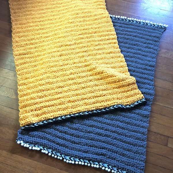 Handmade crochet absorbent bath kitchen rug with Pom Pom trim