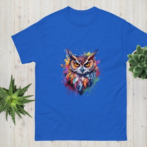 Vibrant Majesty: Colorful Owl Graphic Tee