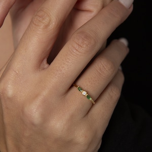 14K Gold Tiny Ring, Solid Gold Emerald Ring, Womens Green Emerald Stacking Ring, Minimalist Emerald Half Eternity Ring, Birthday Gifts,