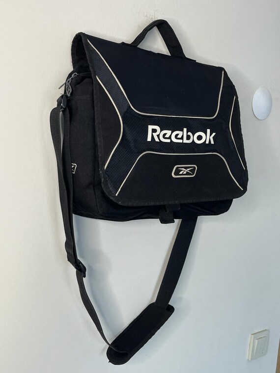 【多機能】TIMBUK2 messenger bag y2k ロゴ刺繍 ブラック Amazon | TIMBUK2 クラシック メッセンジャーバッグ エコ