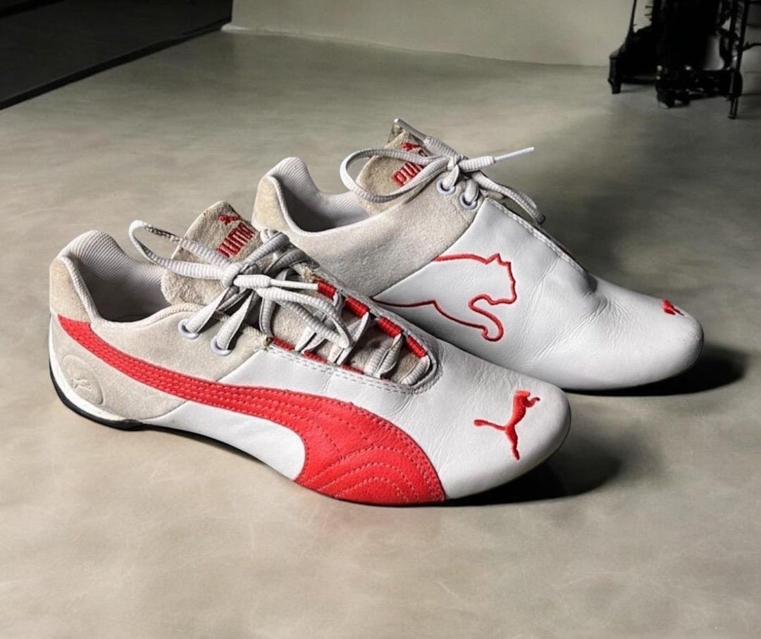 PUMA archive プーマ　00s 90s スニーカー　y2k tech PUMA Vintage Futuristic Y2K 00S White Asymmetric Slip-On