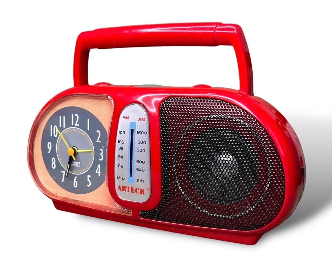 Vintage Artech Radio Alarm Clock – AM/FM Boombox Style