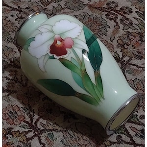 Japanese Ando Showa Sato Cloisonne Green Enamel Vase Mid 20th Century Vintage - 19 cm