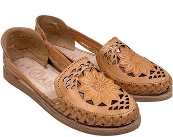 JAB Calzado Huarache Sandals 7 Tan Tooled Leather Sunflower Handcrafted Mexico