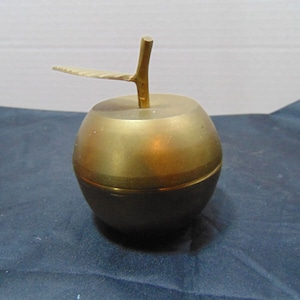 Vintage Brass Apple Trinket Box/ Paper Weight  Decoration - Made in India