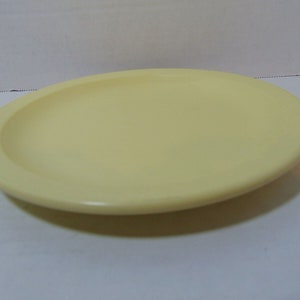 Dallas Ware (P-42) Gul 18 cm Enkel Dessert-/Brödtallrik Vintage 1950-tal USA
