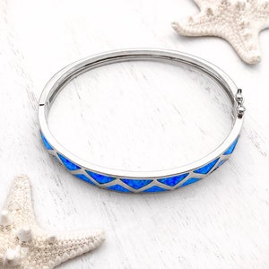 Opal Aztec Hoop Bracelet - Unique Geometric Design, Elegant Boho Jewelry, Trendy Opal Accessory, Perfect Gift for Her, Ocean-inspired Cuff