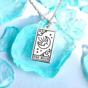 The Moon Tarot Card Necklace - Tarot reader necklace, Celestial tarot jewelry, Mystical moon pendant, Tarot card charm, Spiritual jewelry