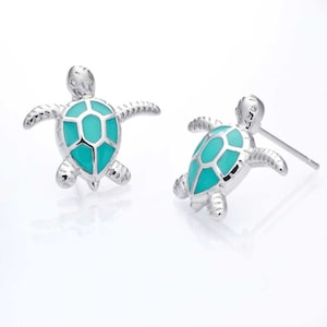 Enamel Sea Turtle Stud Earrings - Ocean-Inspired Turtle Design, Chic Marine Life Jewelry, Colorful Beach Style Accessory, Nautical Ear Studs