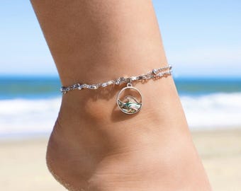 Abalone Wave Circle Anklet, Iridescent Shell Charm, Beachy Boho Jewelry, Ocean-Inspired Anklet, Summer Footwear, Coastal Fashion Accessory