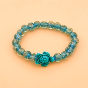 Glowing Glass Bead Sea Turtle Bracelet -  Ocean-Inspired Design, Chic Turtle Bead Jewelry, Luminous Nautical Beach Style Wrist Accessory