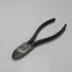 Superb Vintage English Wilkinsons Tools 6&quot; Diagonal Side Cutters Piano Wire Cutters Pliers