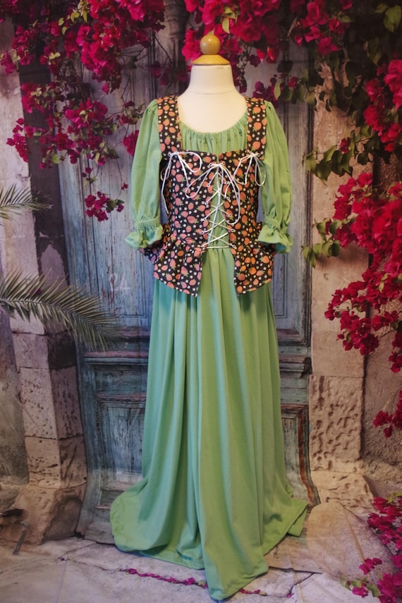 Girls' Cotton Renaissance Dress (Sizes 7-14) Green W/ Strawberries