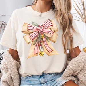 Christmas Bow Shirt Comfort Colors: Holiday Tee, Cozy Christmas Cotton t-shirt