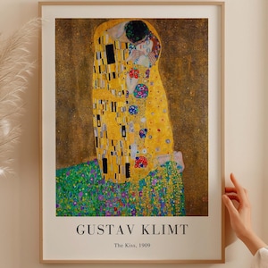 Gustav Klimt Print - The Kiss 1909 - Framed Wall Art -  Oil Painting -  Antique Prints Aesthetic Decor