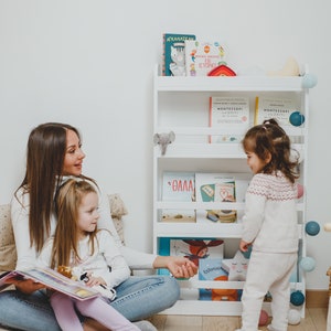 Montessori Kids Bookshelf - Bookcase Furniture for Book Display and Organization