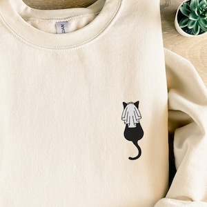 Pet Wedding Gift, Wedding Cat, Cat Wedding, Engagement Gift Pet, Wedding Gift for Cat Lover, Bride Cat Sweatshirt, Engagement Cat Sweater