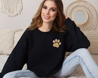 Floral Cat Mom Sweatshirt, Cat Flower Sweater, Floral Cat Shirt, Animal Lover Tee, Pet Gift, Cat Sweater, Cat Lover Crewneck, Gift Cat Lover
