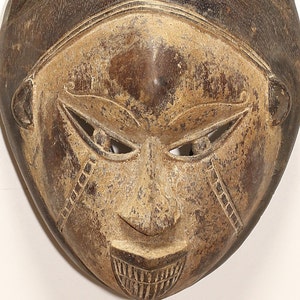 African mask - Ogoni tribal wooden mask / Nigeria art - vintage 1960