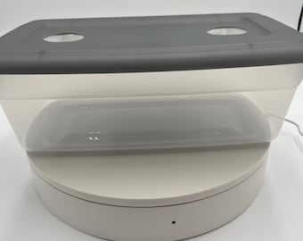 6 qt Isopod Terrarium Box - Fully Vented with Stainless Steel Vents, 14"x8"x4.5"