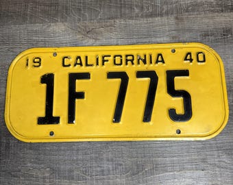 Matrícula original de California de 1940, negra y amarilla, 1F 775 DMV Clear Vtg