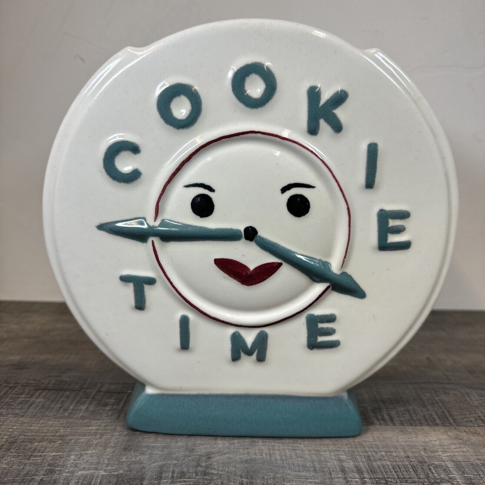 RARE Cookie Time Clock Cookie Jar!! NR!!