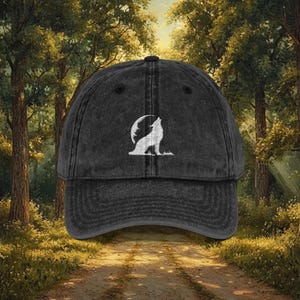 Embroidered Vintage Cap, Wolf Howling at Moon, Independent and Free Spirit, Dad Hat, Baseball Cap, Retro Snapback, Nature Lover Gift